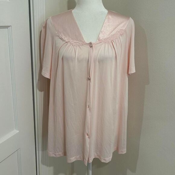 Vanity Fair Tops - Vintage Vanity Fair Women's Baby Pink Blouse Sleepwear Size XL